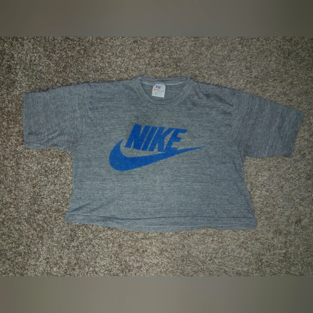 vintage nike crop tee
